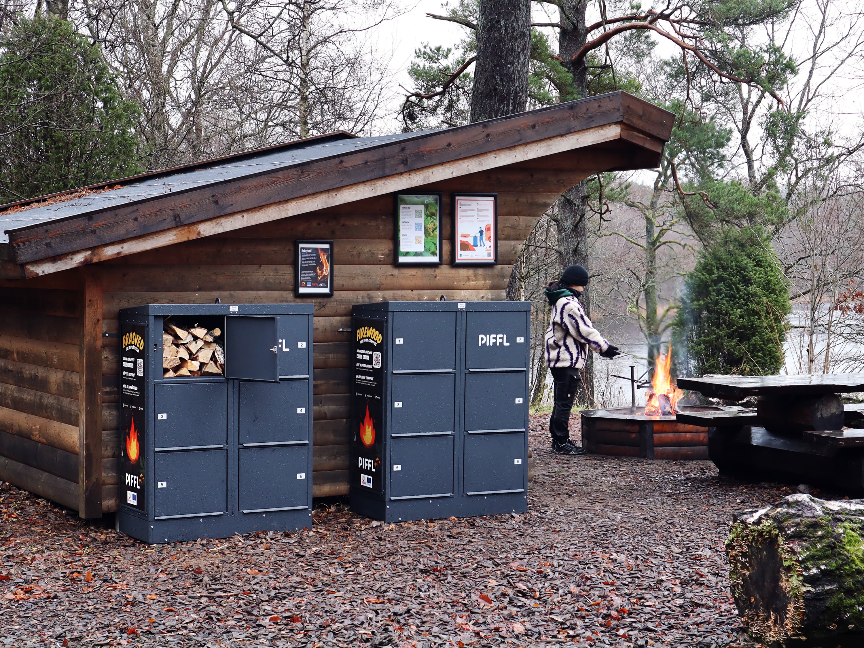 Box 2003 - Main Image