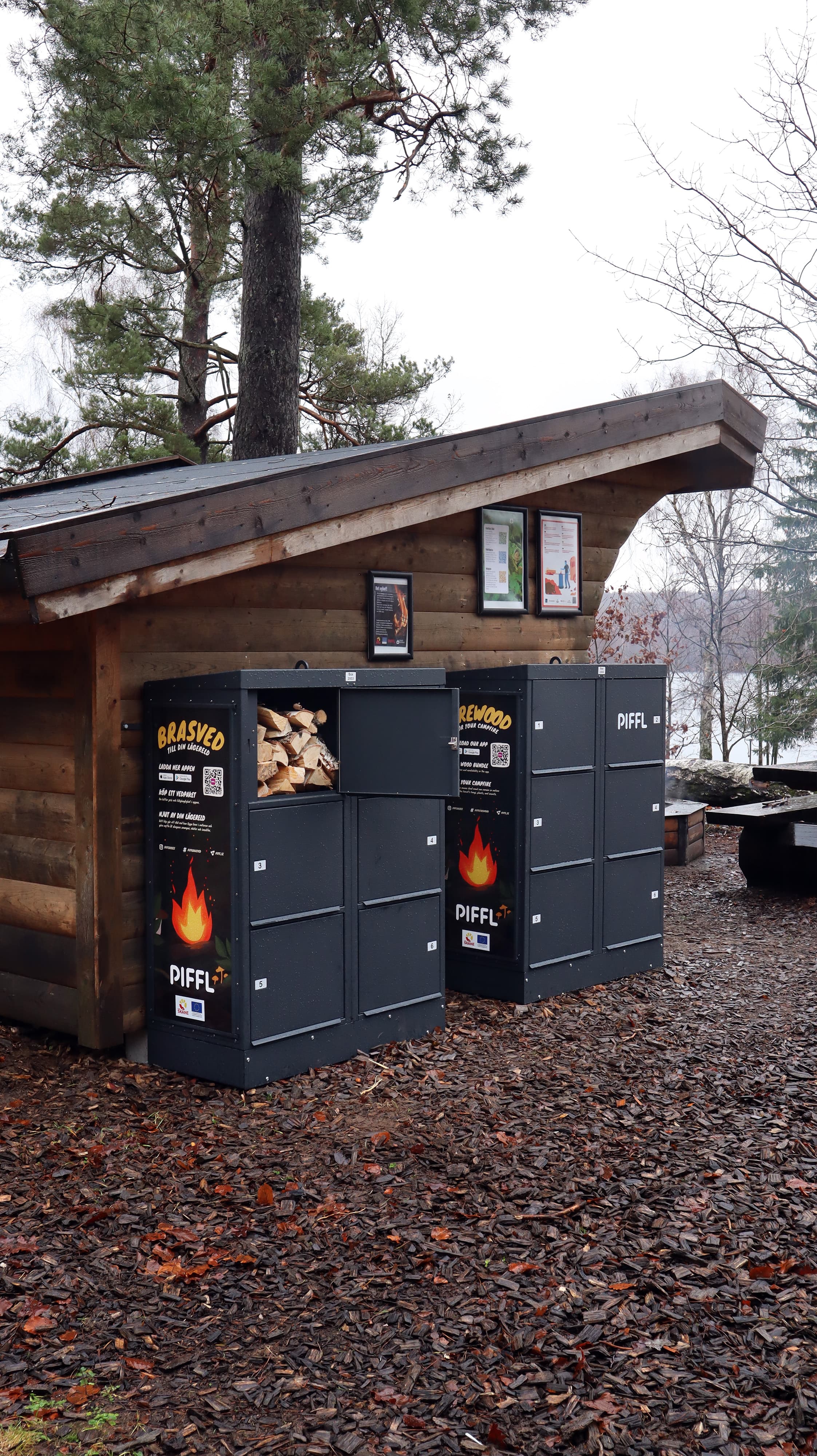 Box 2004 - Main Image