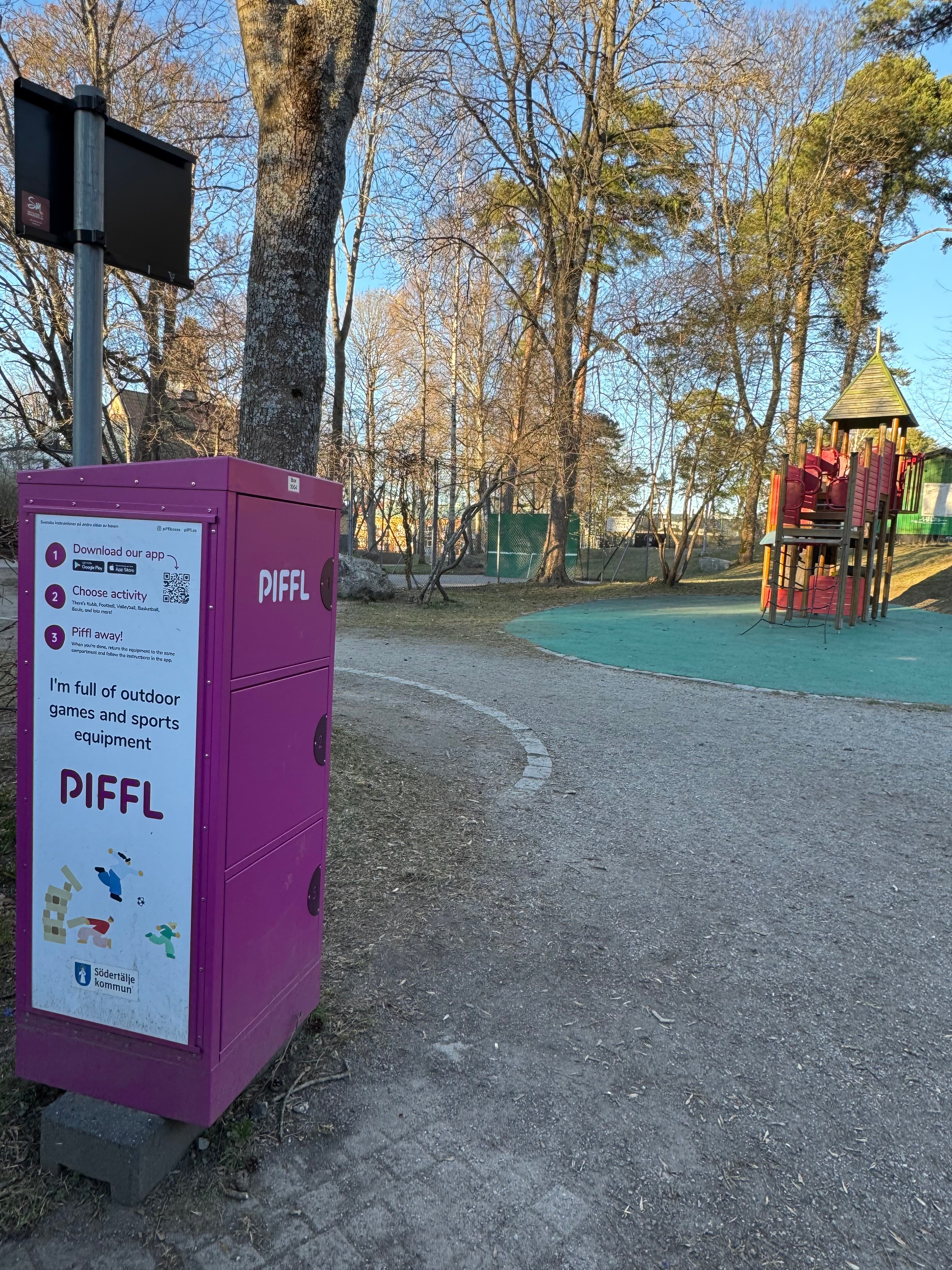 Box 3004 - Thumbnail 3