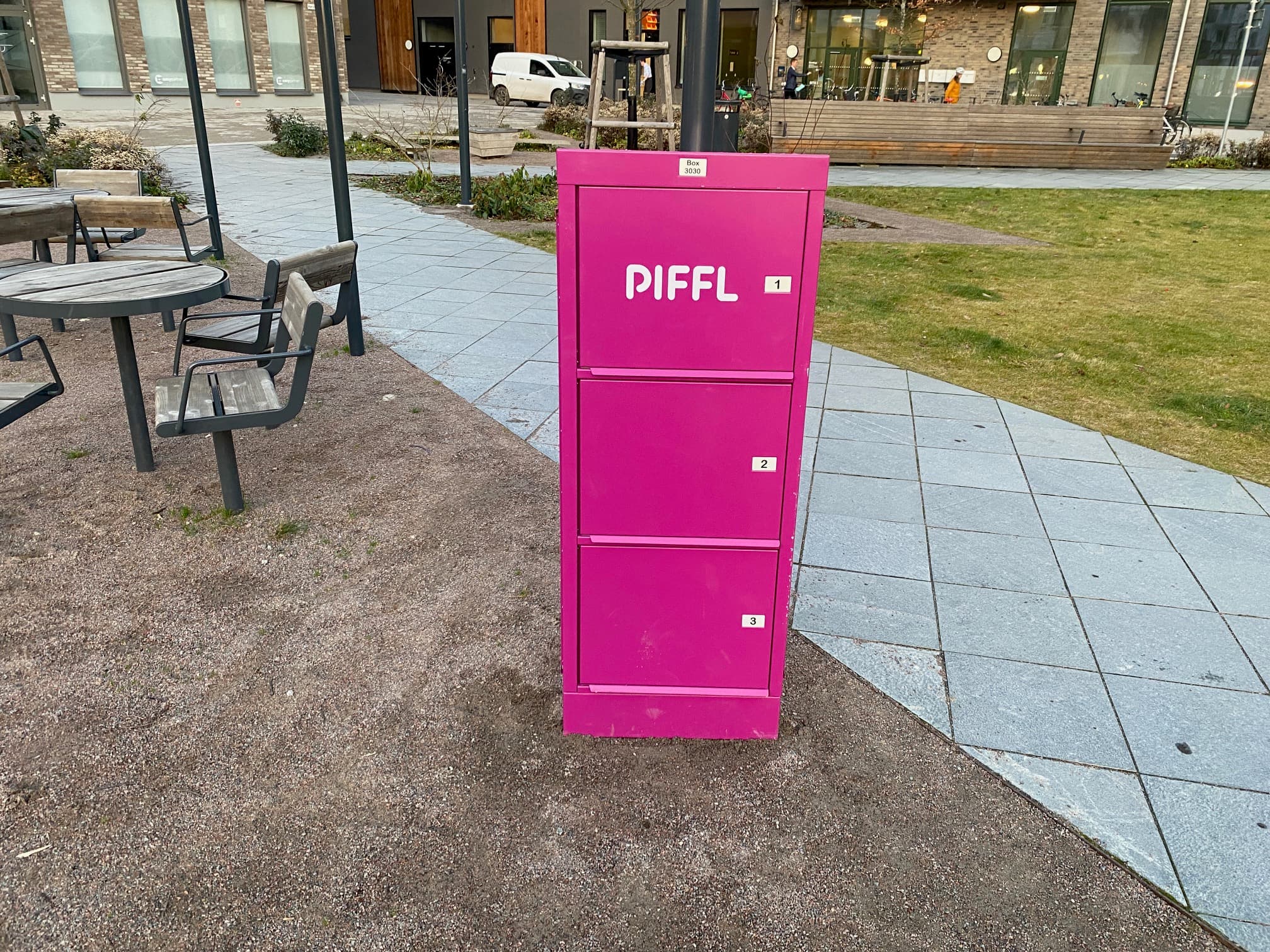 Box 3030 - Main Image