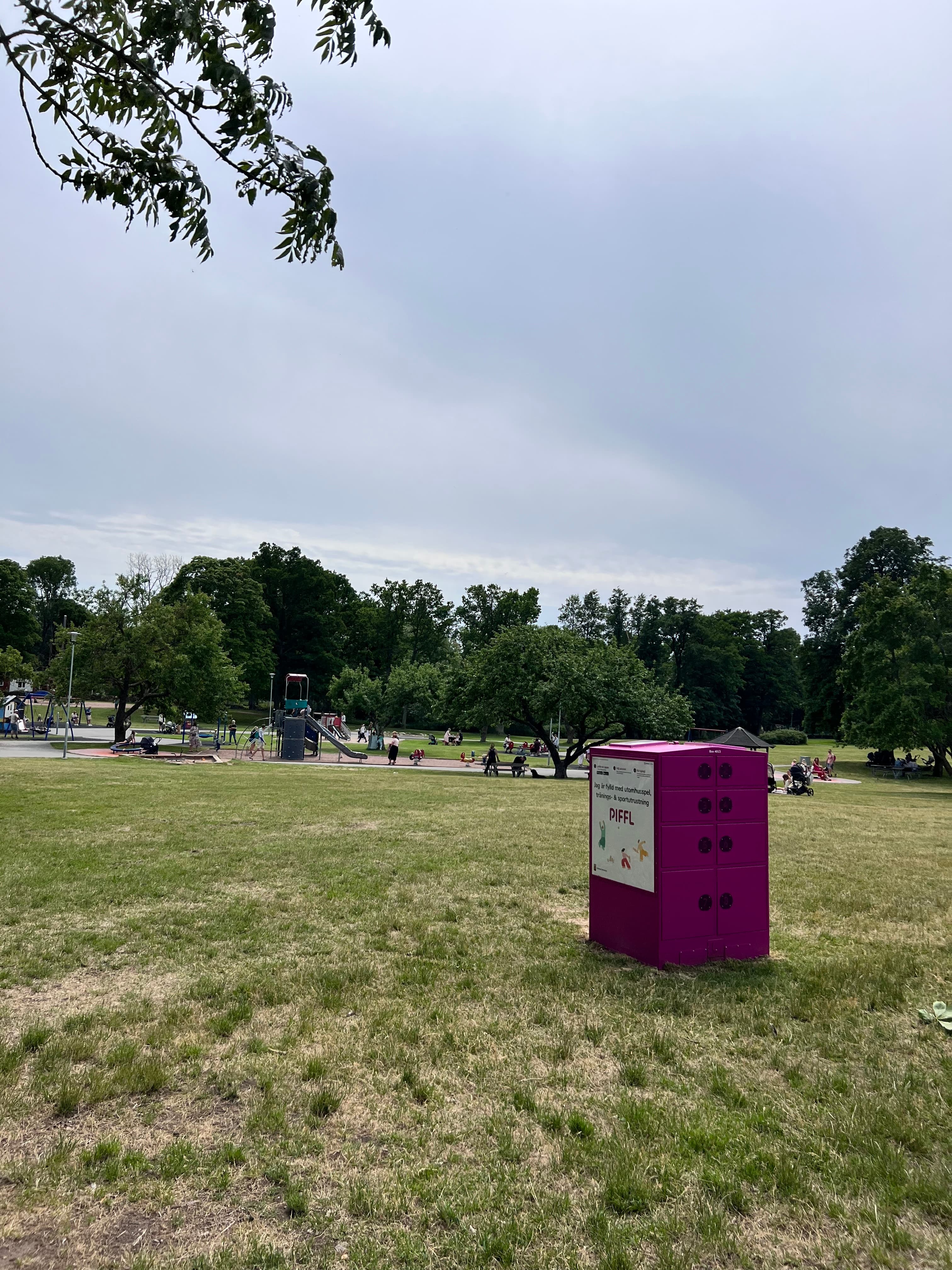 Box 4013 - Main Image