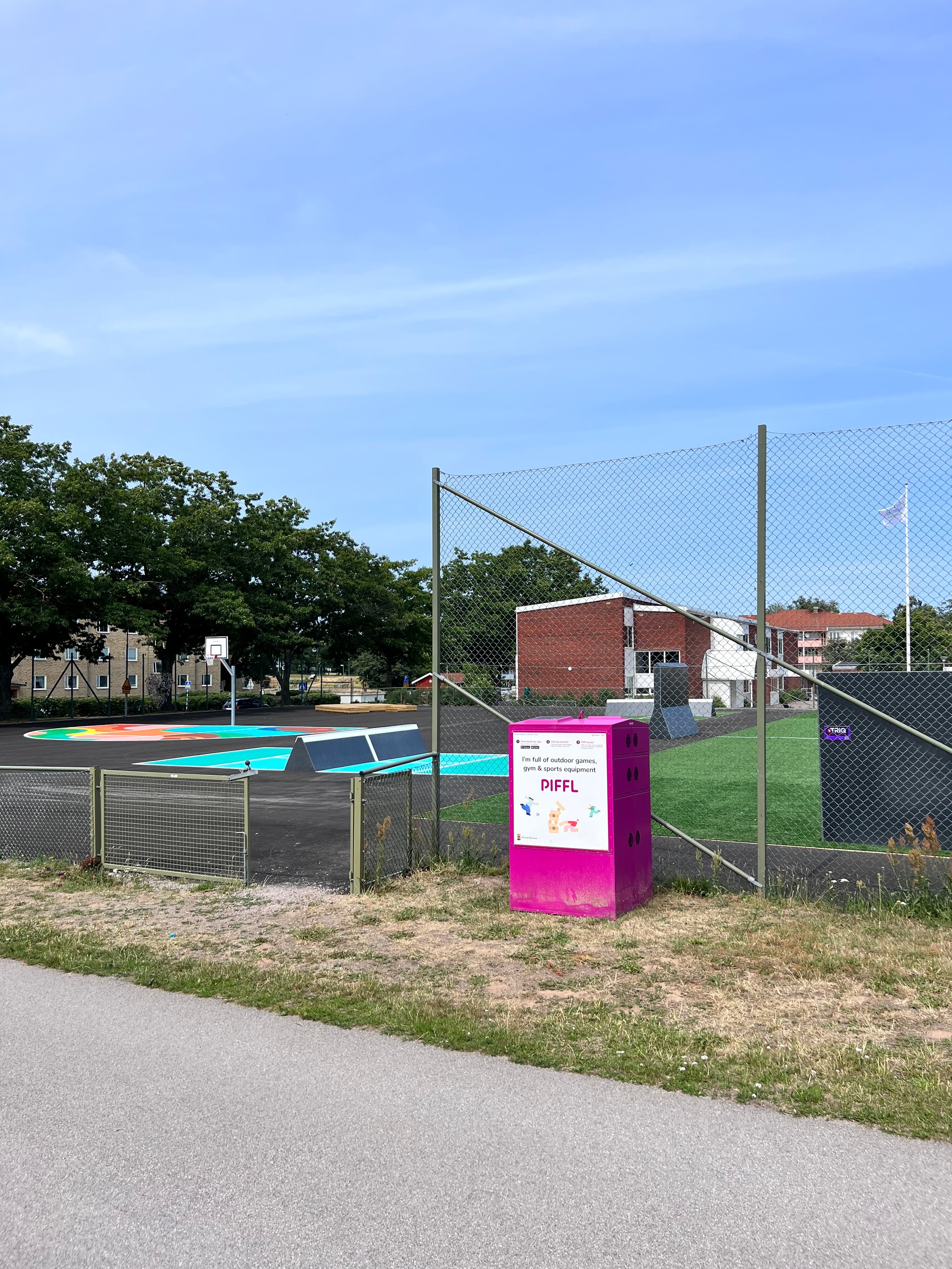 Box 4015 - Main Image