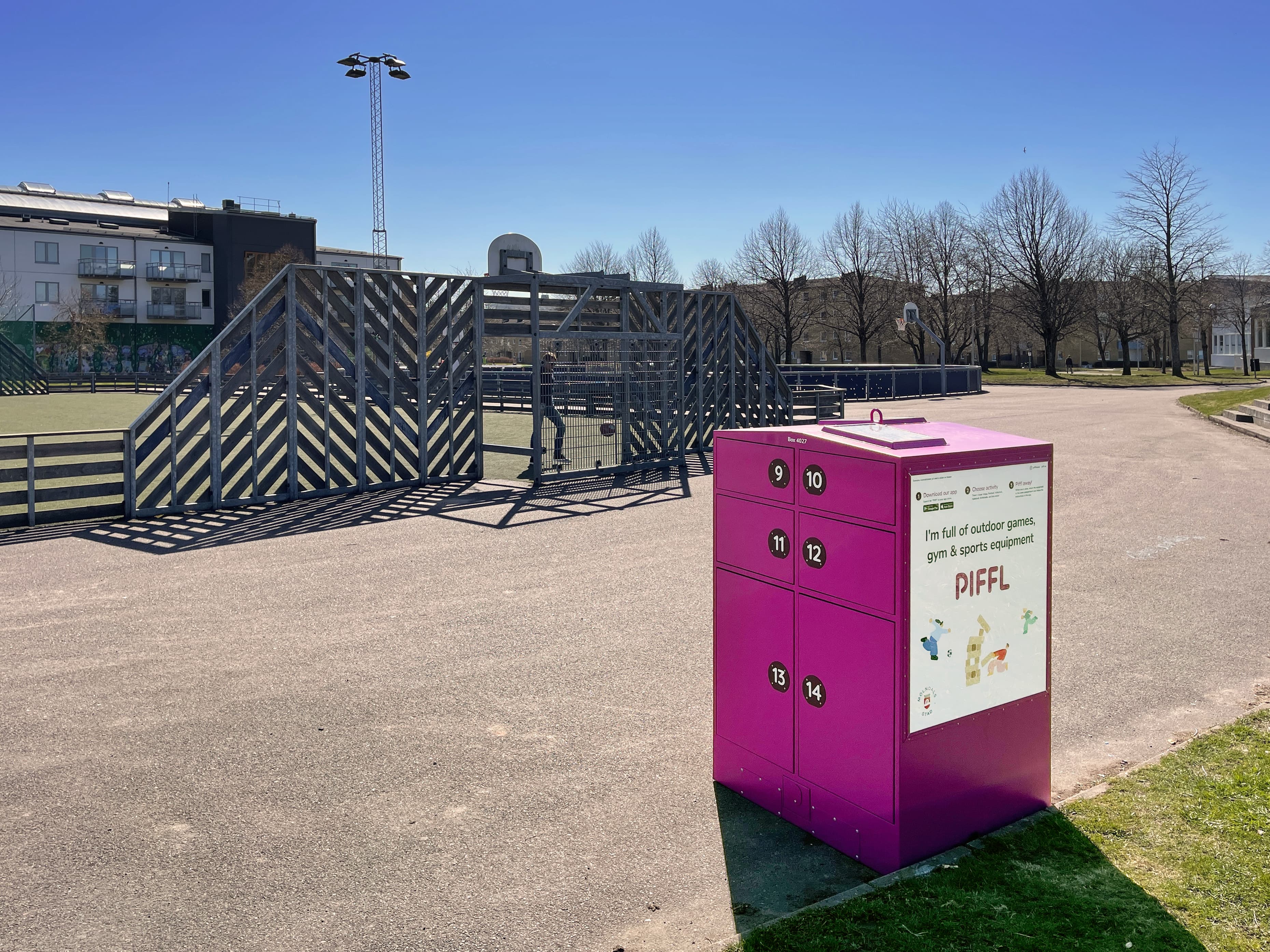 Box 4027 - Main Image