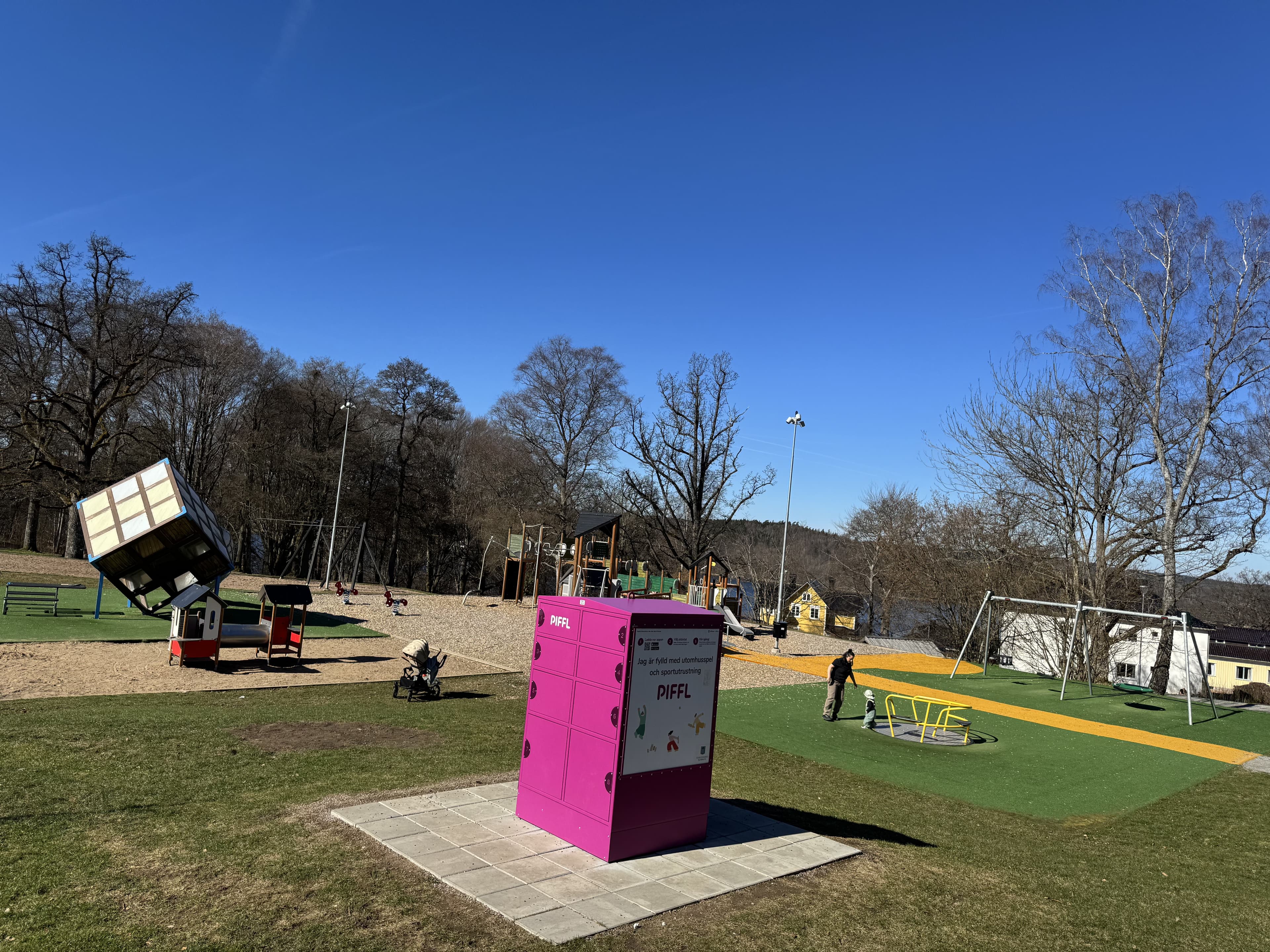 Box 4070 - Main Image