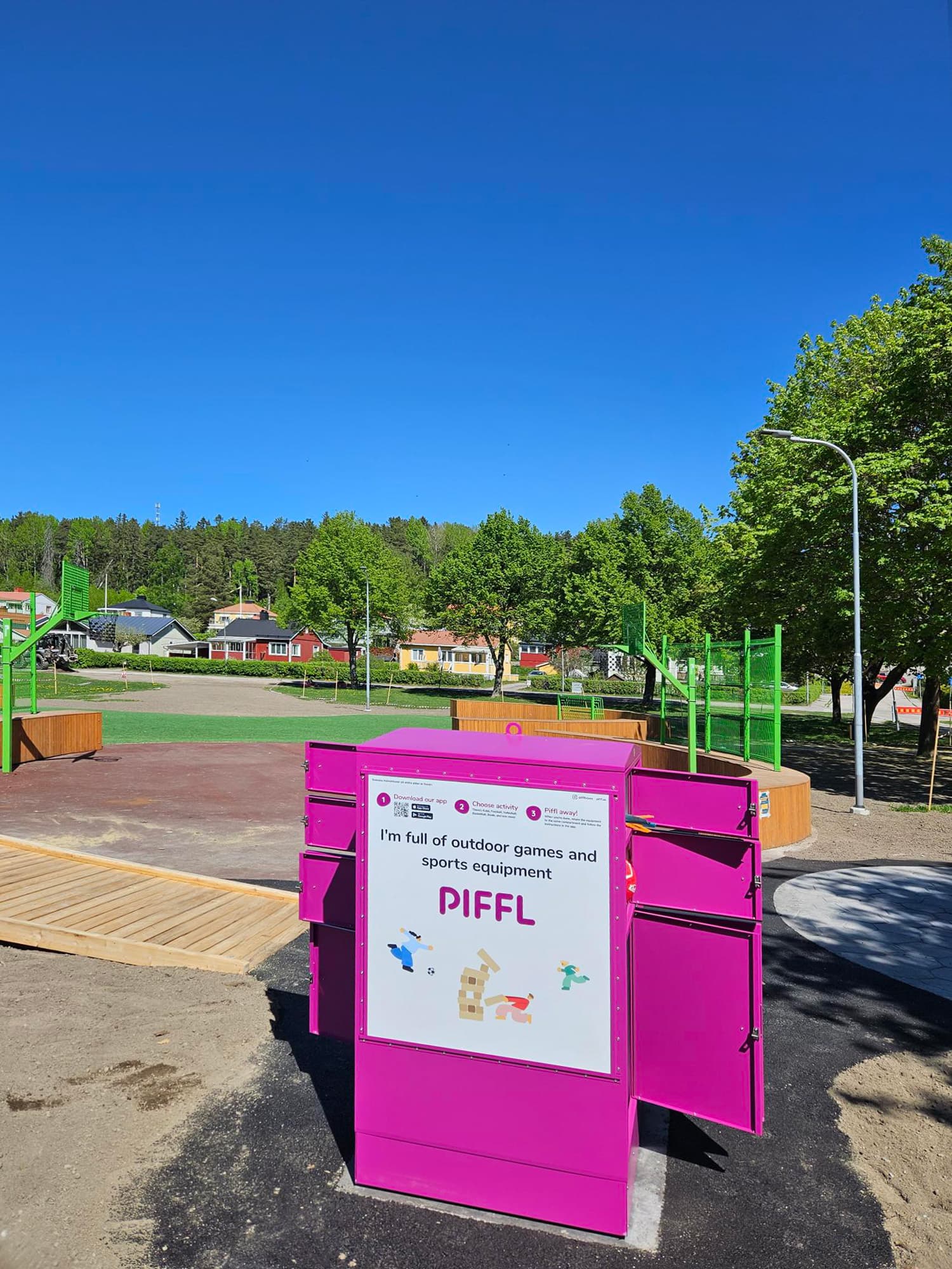 Box 4093 - Main Image