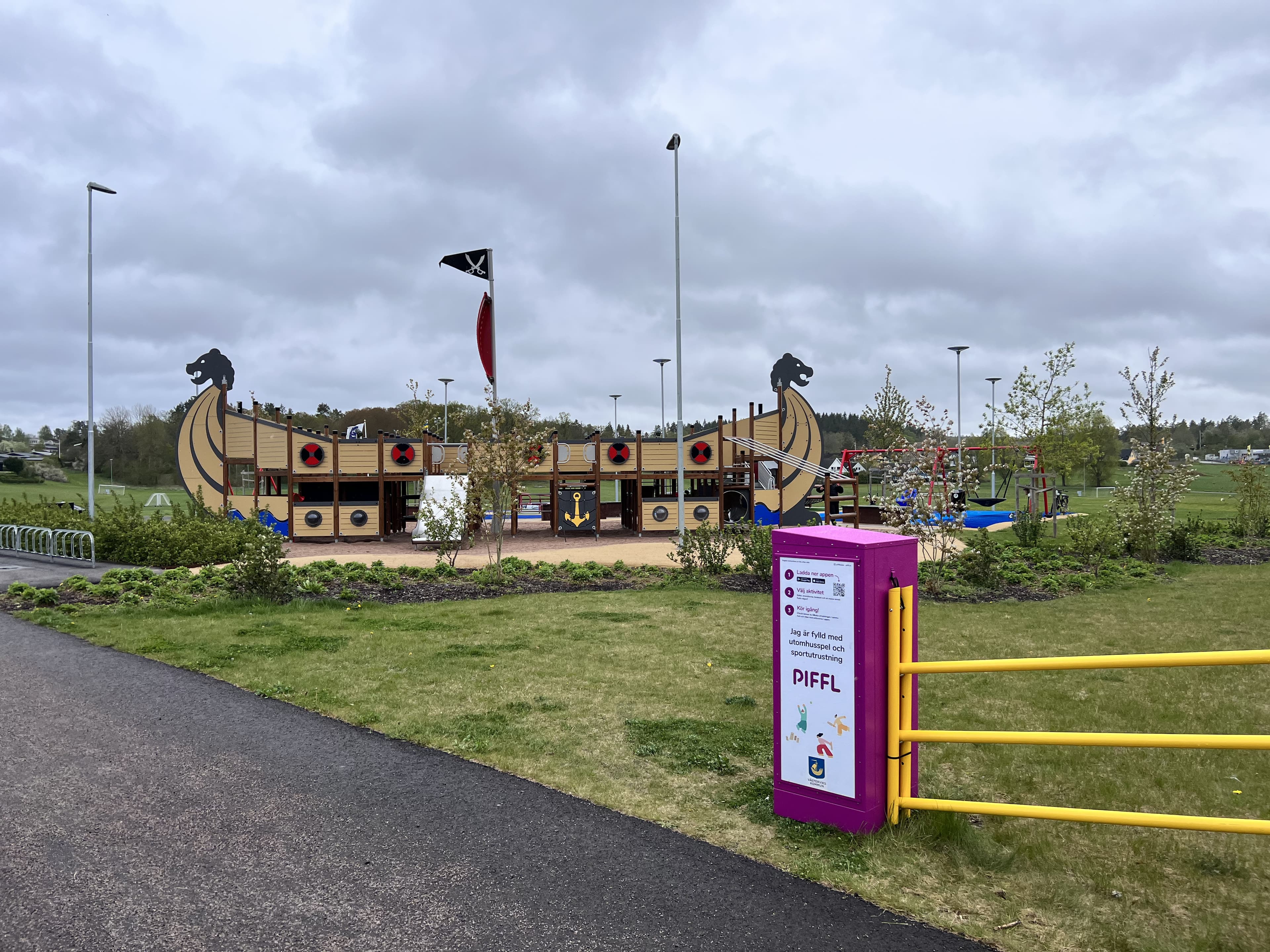 Box 5022 - Main Image