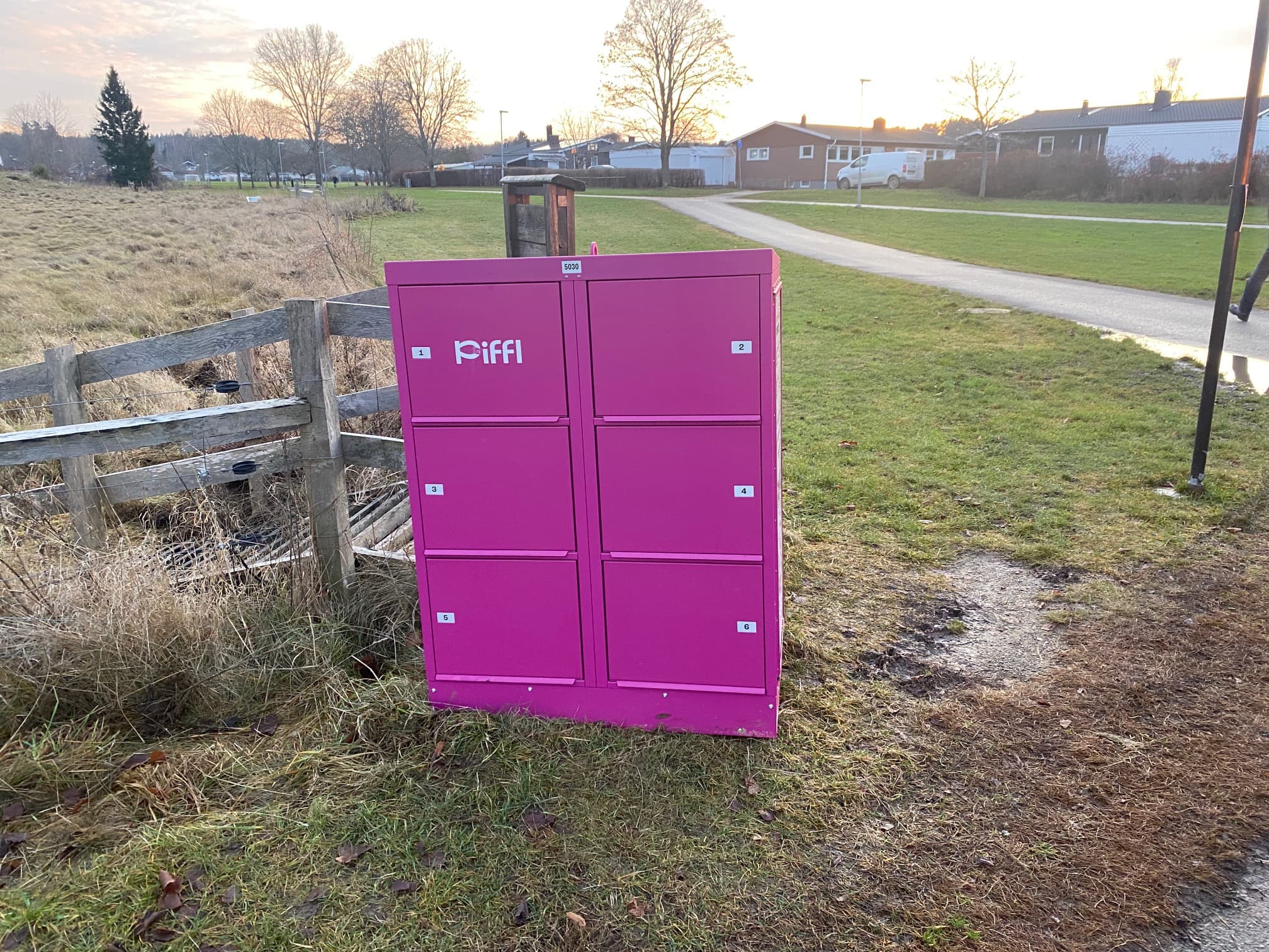 Box 5030 - Main Image